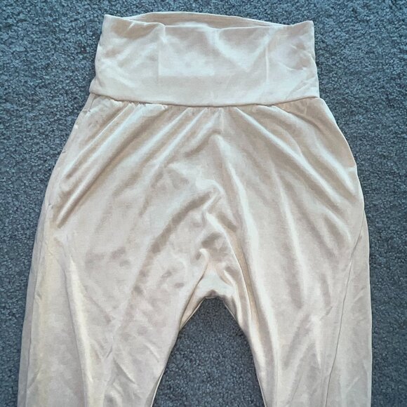 FREE PEOPLE MOVEMENT ECHO DROP CROTCH HAREM PANTS W/ RUCHED ANKLES - BEIGE - XS - Picture 3 of 12